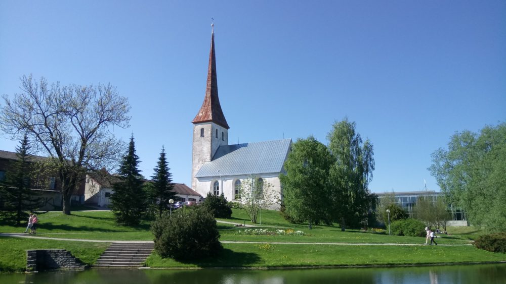 Rakvere Kolmainu kogudus ~ EELK Rakvere Kolmainu kogudus